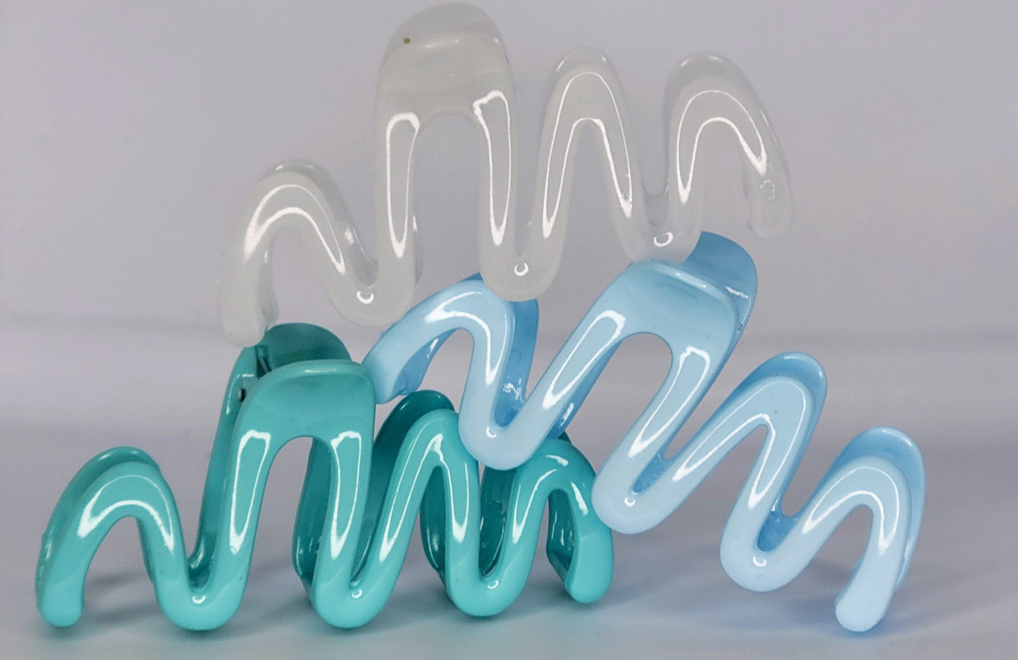 Wavy Claw Clip